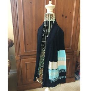 🌸 Black and Mint Knit Cardigan